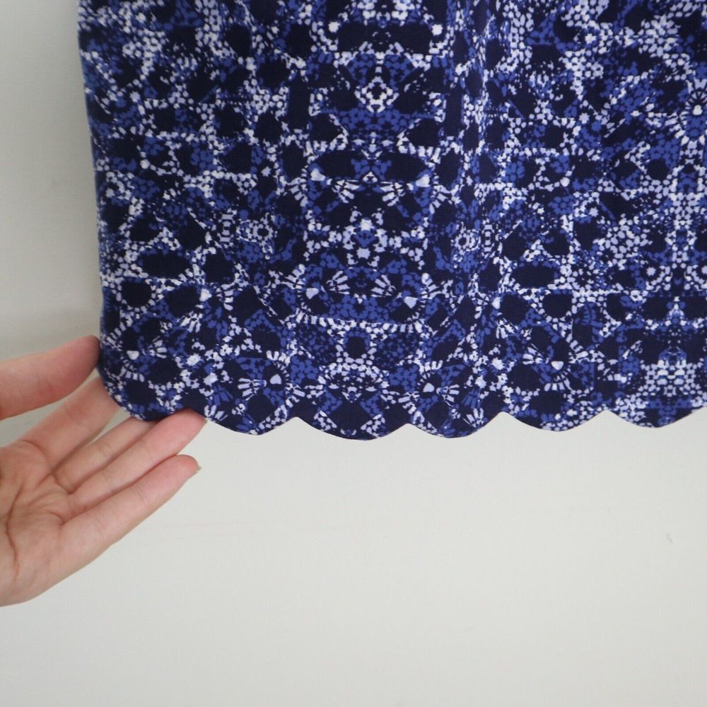 NWT Lysse Size XL Blue Kaleidoscope Print Scallop Neck Shift Dress - Picture 8 of 12
